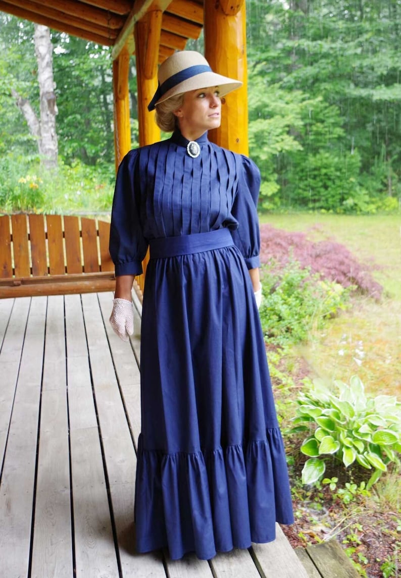 Edwardian Ladies Clothing – 1900, 1910s, Titanic Era     Maybel Edwardian Blouse and Skirt  AT vintagedancer.com