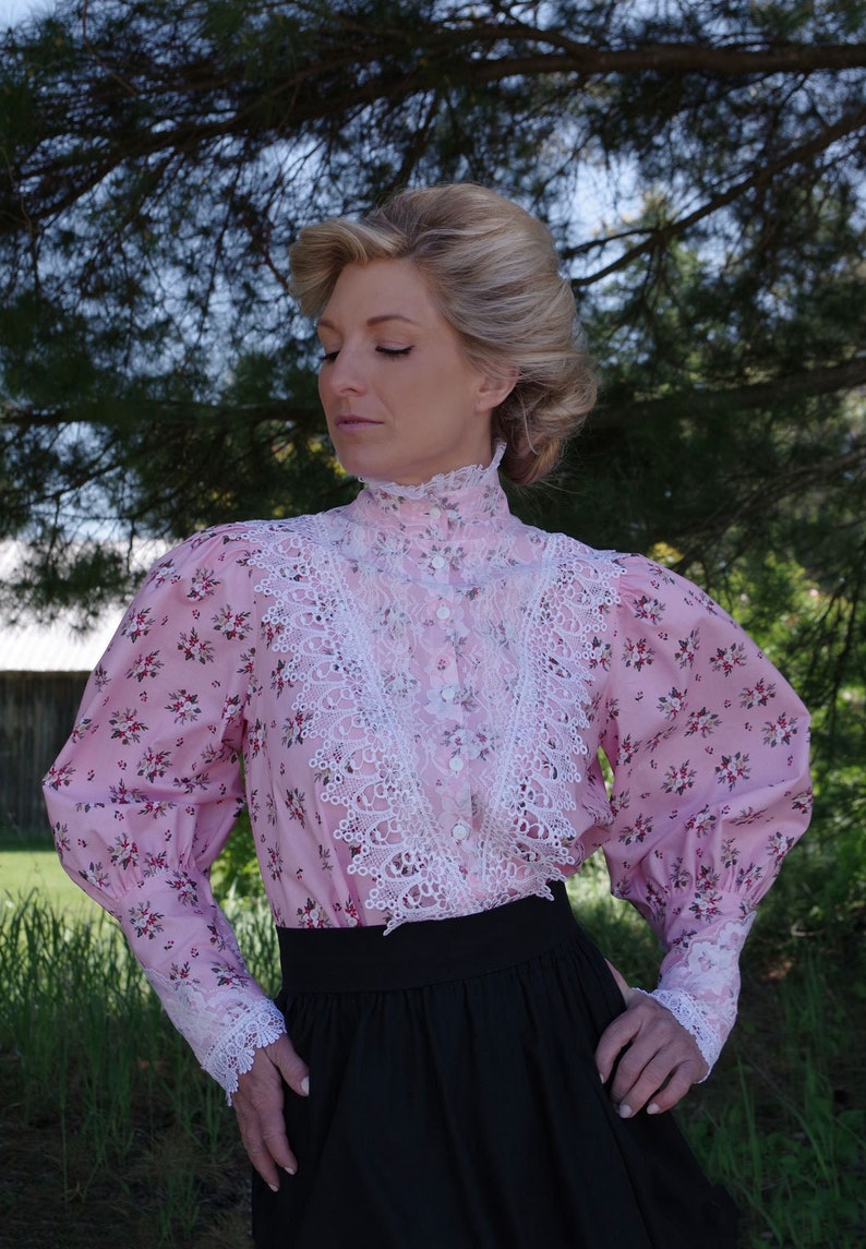 Edwardian Blouses |  Lace Blouses, Sweaters, Vests     Gilded Age Tea Time Blouse  AT vintagedancer.com