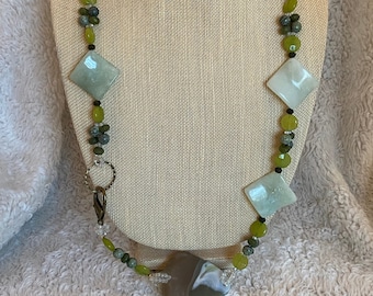 The Green Beauty Necklace