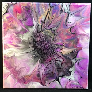 Grape a licious 10x10 Fluid Art Acrylbild Blüte Kunst Traube zeitgenössische Kunst 10x10 moderne Kunst Bild Geschenk für Zuhause Büro Deko Geschenk für Zuhause