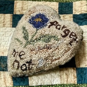 Rug Hooking Pattern, Primitive Hooked Rug Pattern, Original design by Winter Cottage Studio, Full size pattern