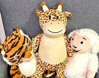 Jirafa de peluche personalizada para cachorros