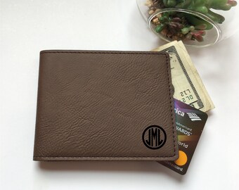 Cartera grabada, ideas de regalo para padrinos de boda, cartera de cuero con monograma, cartera vegana, cartera de cuero sintético para hombre, regalo personalizado para padrinos de boda.