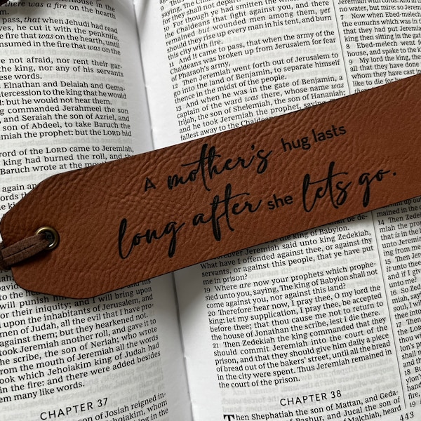 Marcador de cuero para mamá / Regalo en memoria de mamá / Regalo de condolencia para ella / Regalo de una madre ... / Marcador de cuero para hija / Marcadores personalizados