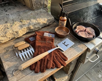 Leather Grill Gloves, Meat Claws, Acacia Spatula, BBQ Accessories Set, Groomsmen Gifts Leather