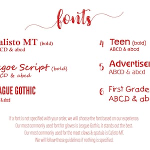 K&ouml;nnte beinhalten: Wei&szlig;er Hintergrund mit dem roten Wort "fonts" in Schreibschrift. Sechs Schriftarten mit Beispieltext sind aufgef&uuml;hrt: Calisto MT, Segoe Script, League Gothic, Teen, Advertiser und First Grader. Zus&auml;tzlicher Text bietet Informationen zur Schriftauswahl.
