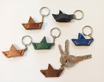 Leather Keyring, Handmade Leather Keychain, Leather Keycase, Leather Keyring Ship, Leather Key Holder, Leather Accessories