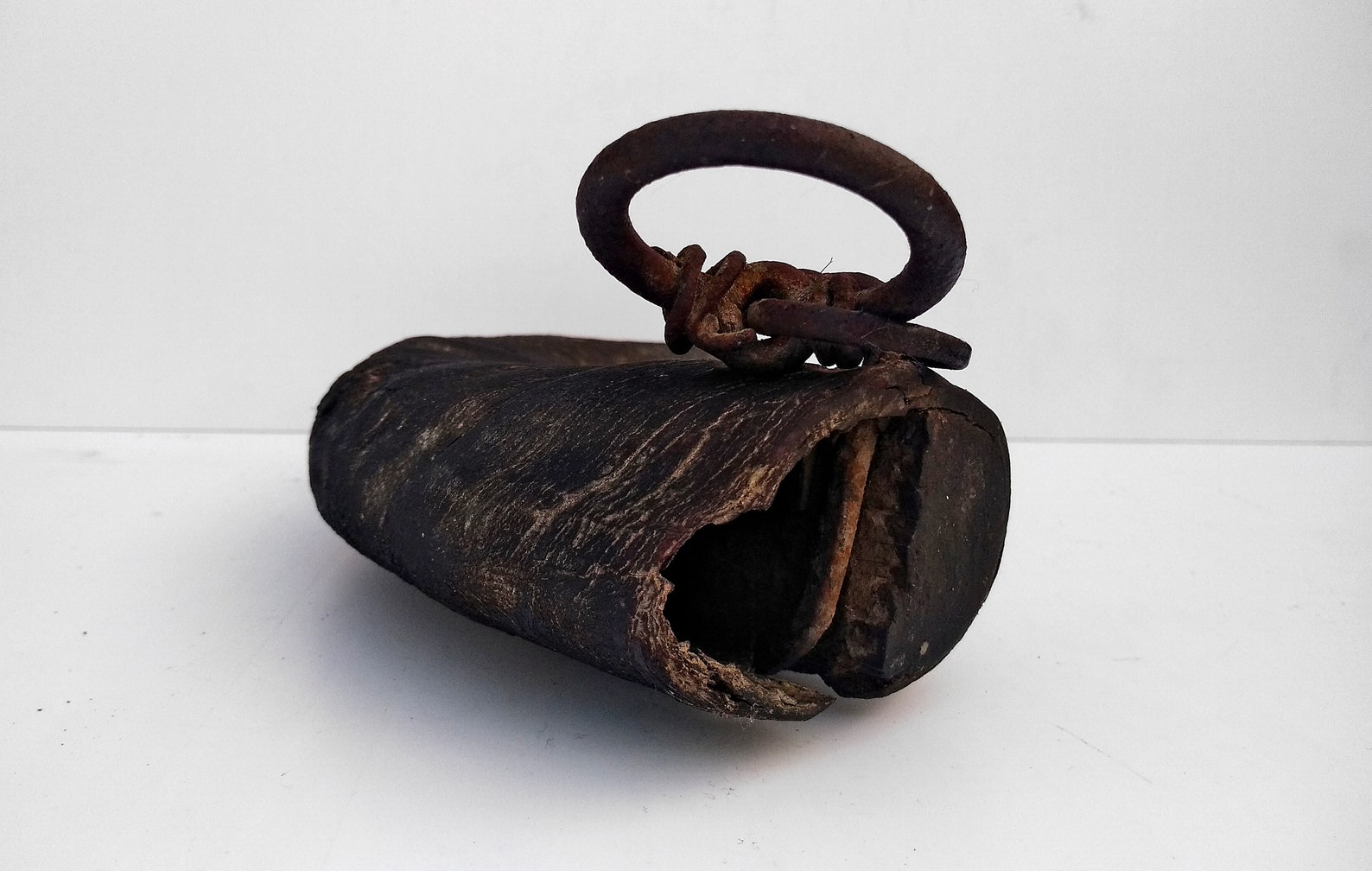 Antique Horn Primitive Gunpowder Holder Tribal Horn Etsy