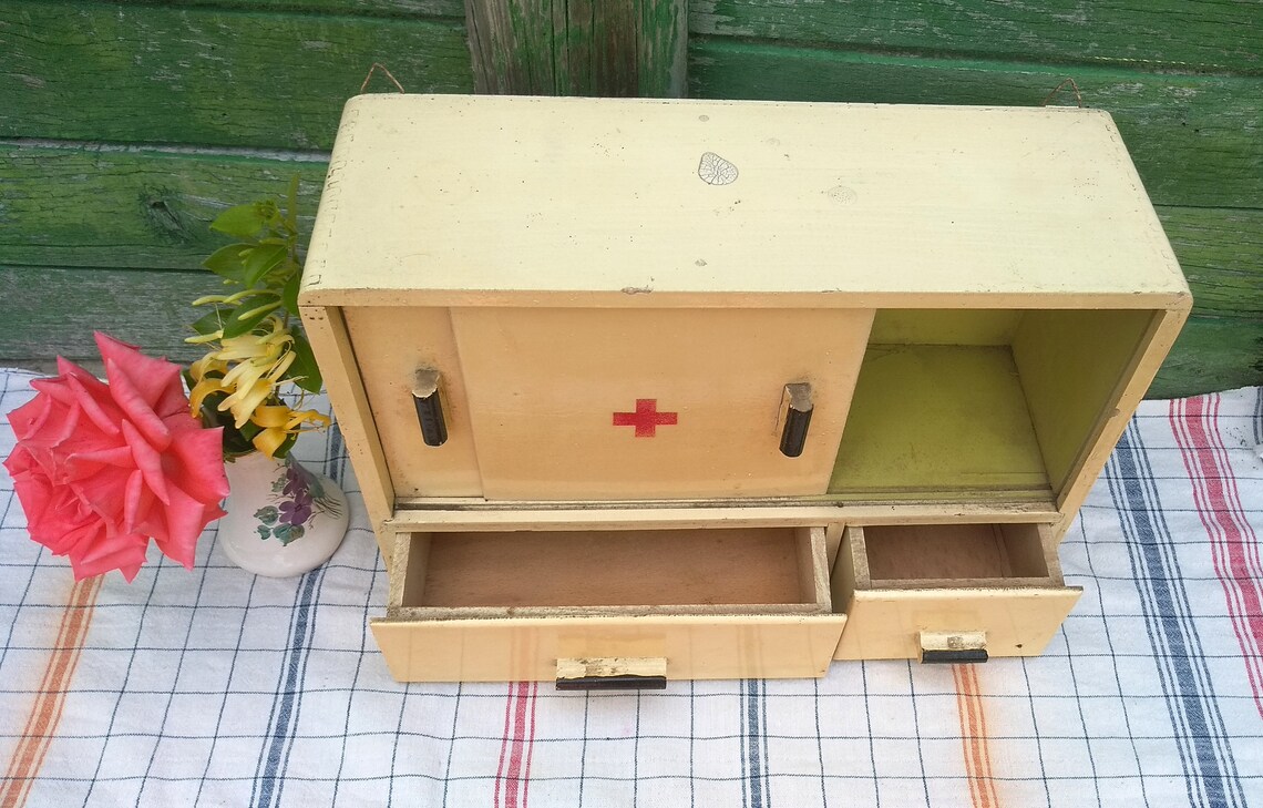 Botiquín de medicina vintage Armario de medicina de madera | Etsy