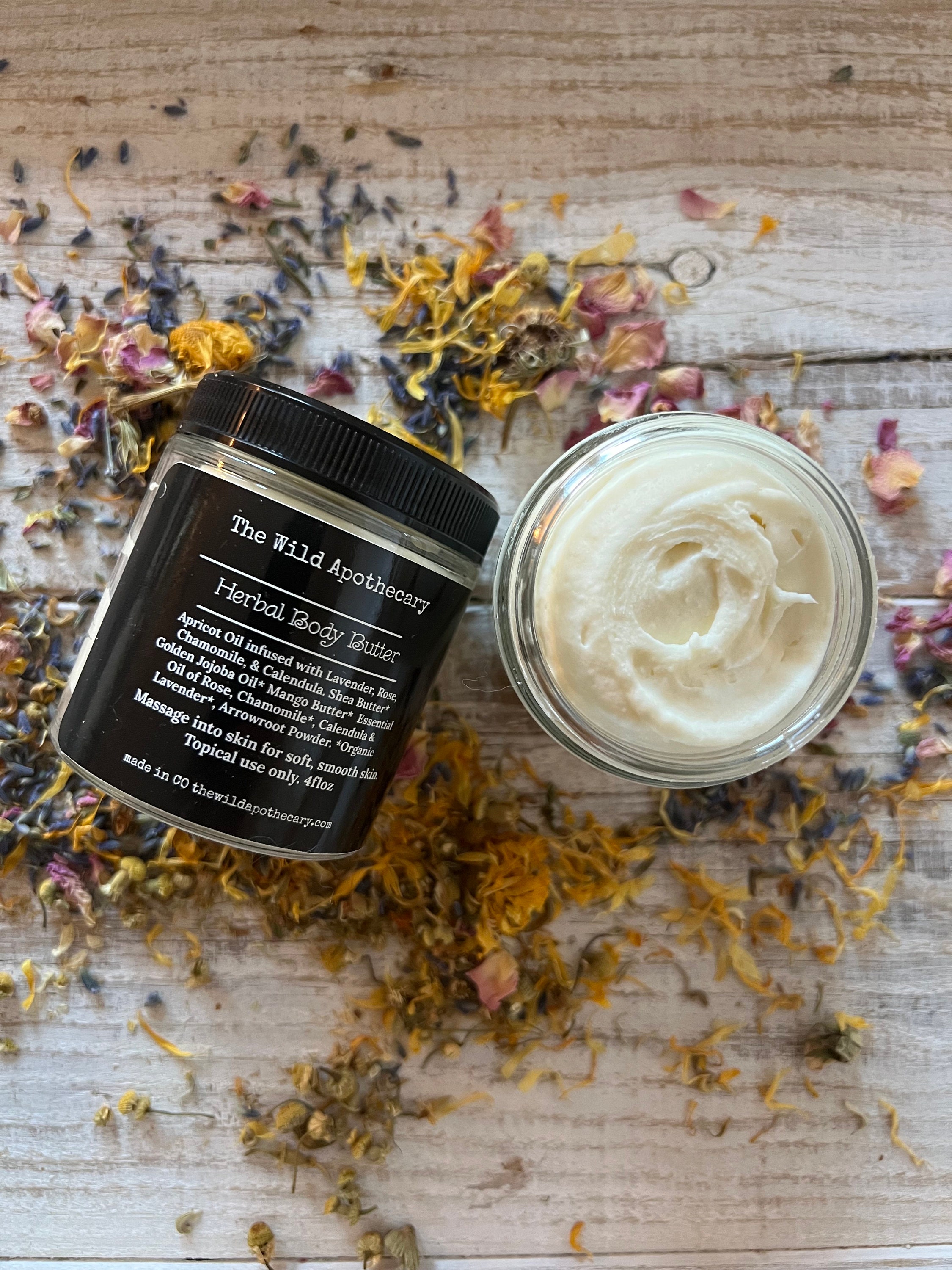 Herbal Whipped Body Butter Infused with flowers, for glowy skin.