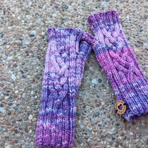 Wool fingerless gloves with celtic braid in purple shades 4-braid cable, hand knit in Australia image 6