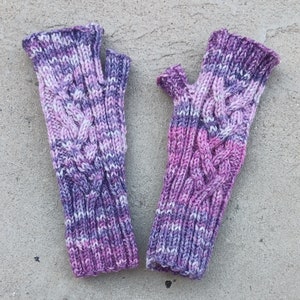 Wool fingerless gloves with celtic braid in purple shades 4-braid cable, hand knit in Australia image 7