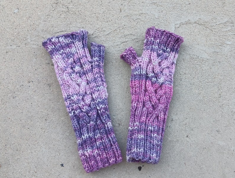 Wool fingerless gloves with celtic braid in purple shades 4-braid cable, hand knit in Australia image 8