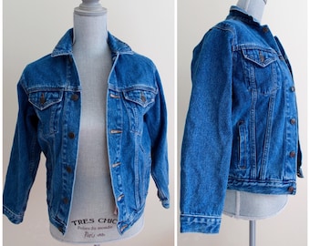 Good Genes Jacket | vintage medium-wash denim jean jacket