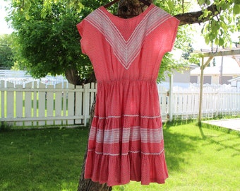 O Pioneer Dress | vintage pink floral prairie dress