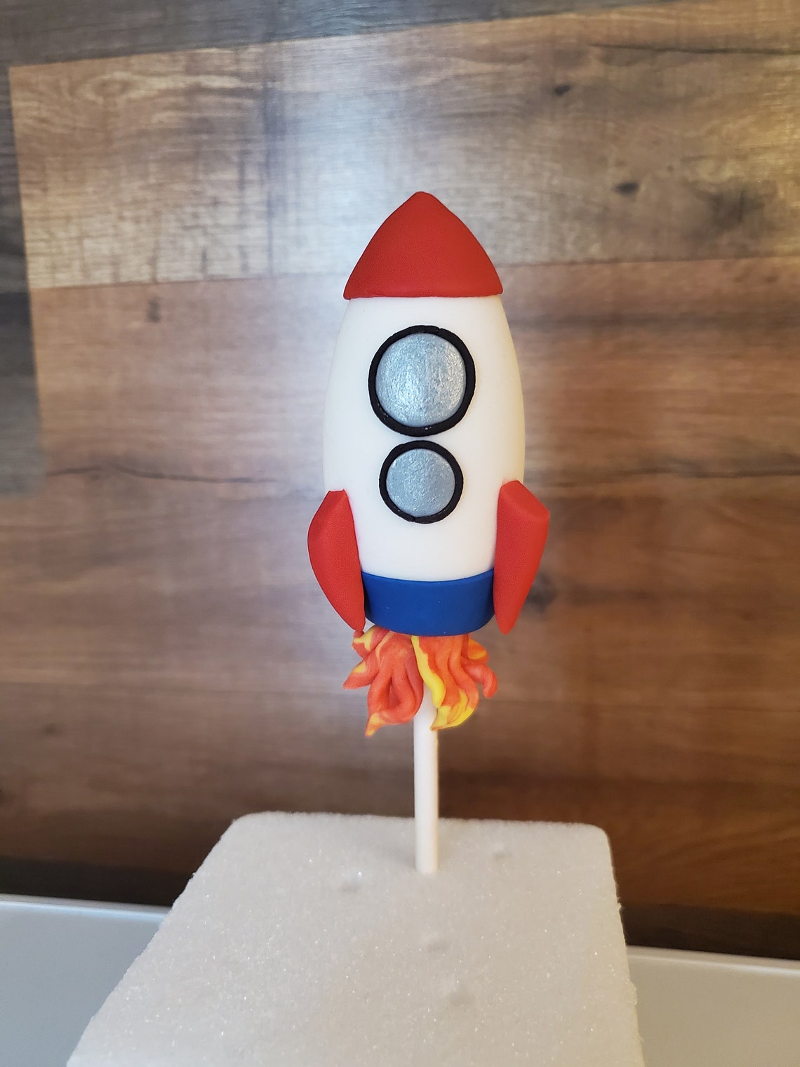 Fondant rocket ship cake topper/space inspired birthday Etsy Fondant rocket ship cake topper/space inspired birthday Etsy