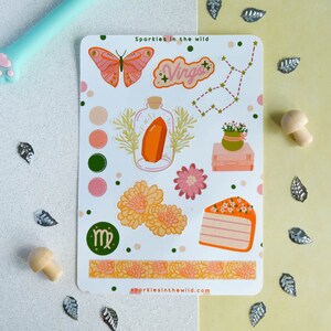 Feuille de stickers pour les Vierges passionnés d'astrologie - Ajoutez une touche personnelle à vos objets préférés avec ces stickers Vierge