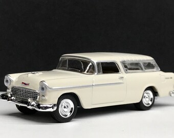 Greenlight Wagon 1:64 *SALE* Christmas Tree 1955 Chevrolet Nomad Townsman