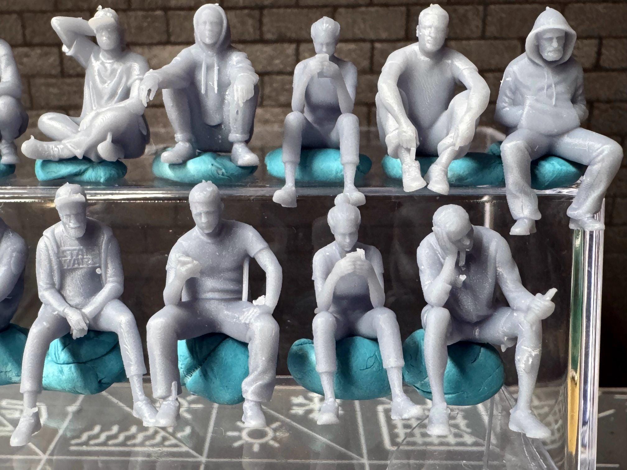 Double G 1:64 Miniature Human Figures - Unpainted - Great for Dioramas ...