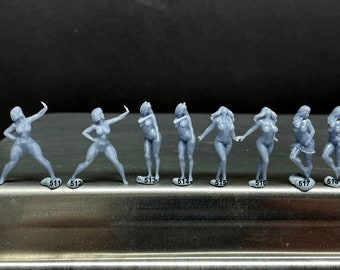 1:64 Scale Miniature People - Resin / unpainted - great for Dioramas / Hot Wheels - Made in the USA GROUP 122 - Miniature Figures