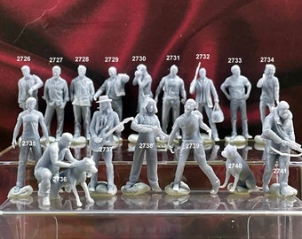 1:64 Miniature Human Figures - Resin / unpainted - great for Dioramas Hot Wheels - Made in the USA LOT 563 - Miniature 1.10"