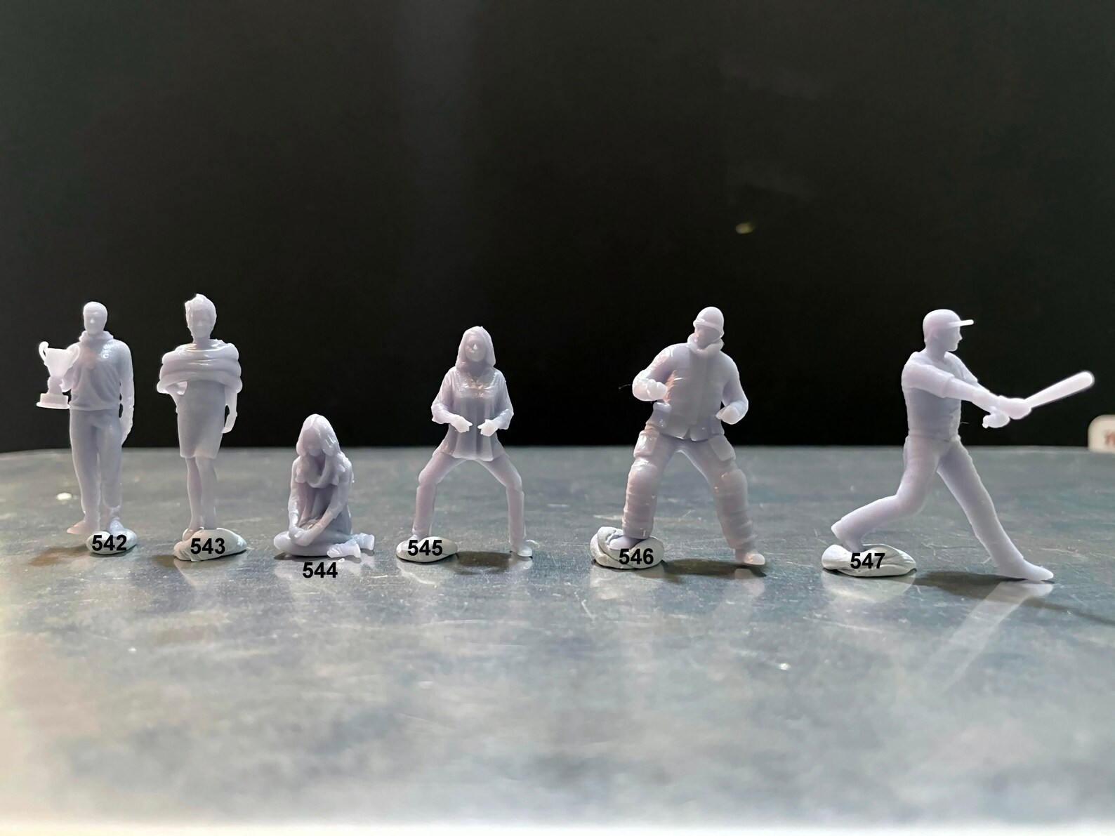 164 Scale Miniature People Resin / Unpainted Great for Etsy
