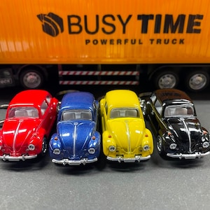 Kinsmart 1967 Volkswagen Beetle Key Chain in Various Colors #2540DK