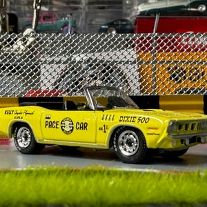1-64 Scale / S-Scale 1971 Plymouth Barracuda Convertible Pace Car- Great For Dioramas & Diecast Photography (GL)