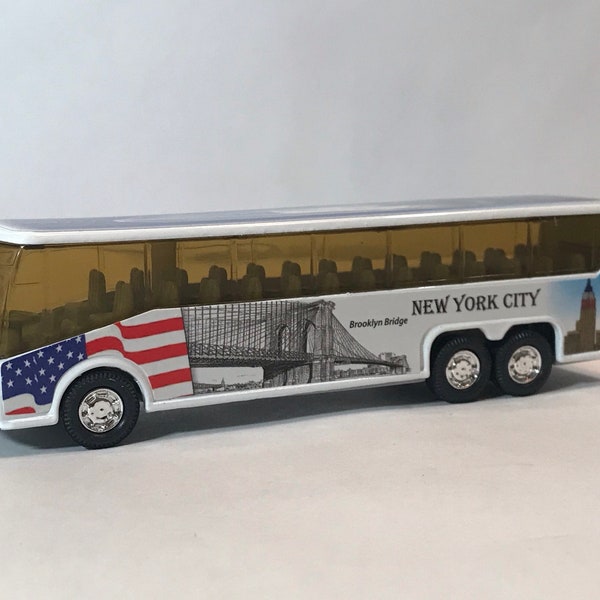 6" NYC Coach Bus with Freedom Tower  OR Statue of Liberty Graphic and Pullback Action - Great for Dioramas / Display