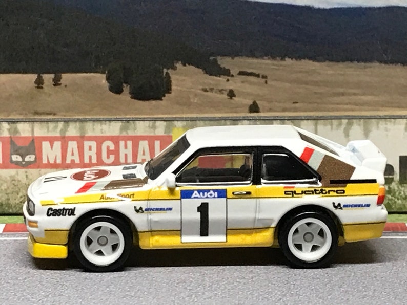Audi 1 64