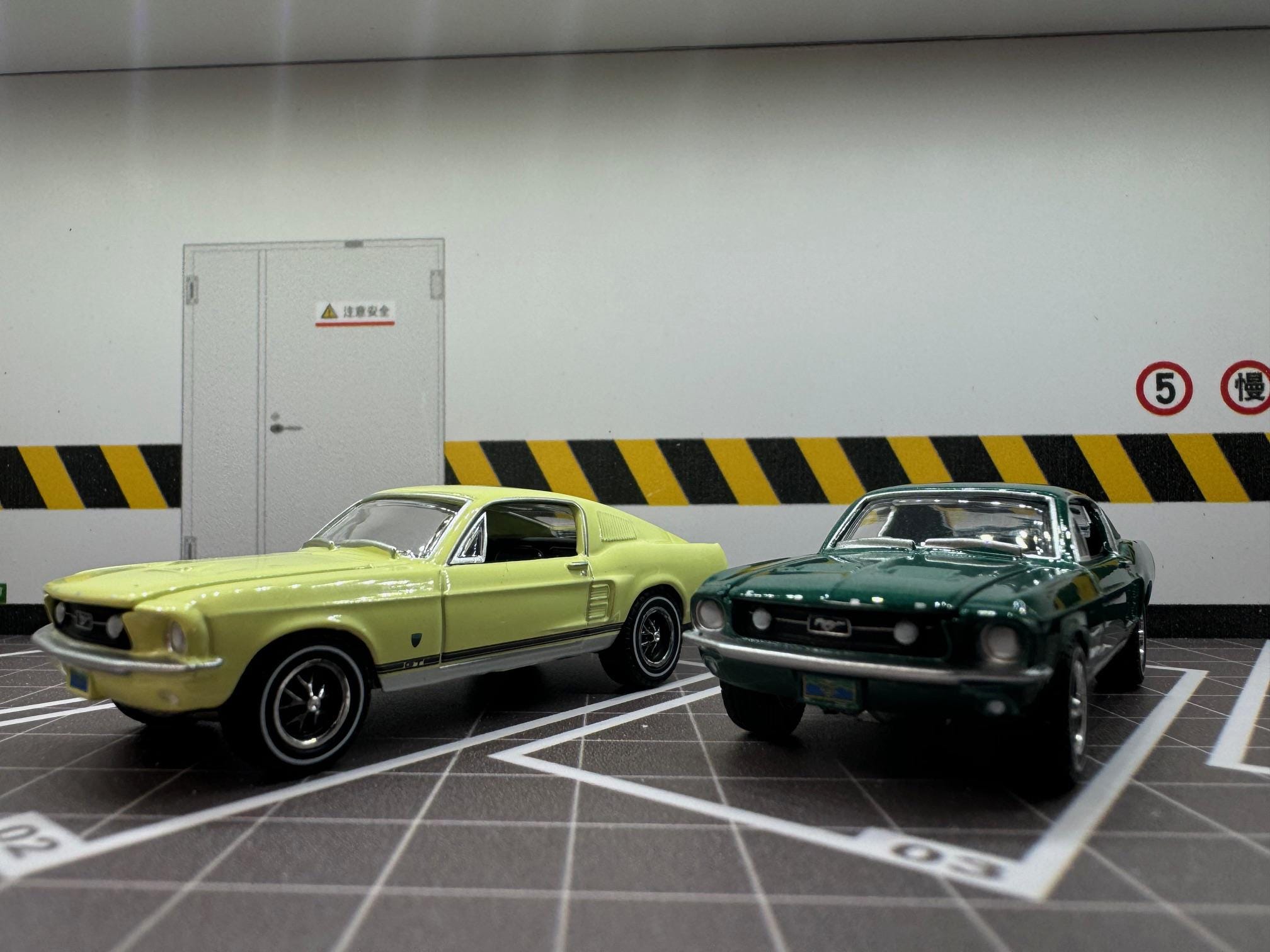 1967 Ford Mustang 限定ミニカー 1967 Ford Mustang 1/18ワイルドスピード東京ドリフト仕様
