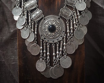 Black star cleopatra coin necklace, big necklace, décolleté necklace, coin necklace, antique jewelry, hippy chic jewelry, boho necklace