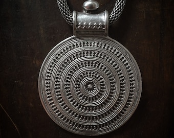 Rose Window round big mandala pendant snake chain necklace