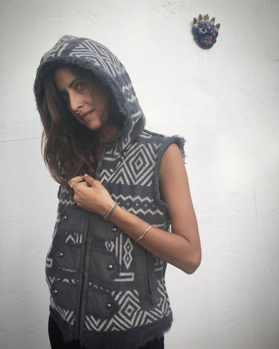 Polar geometric hooded waistcoat