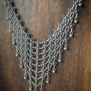 Bib triangle chain necklace with round studs beads, silver plated image 3