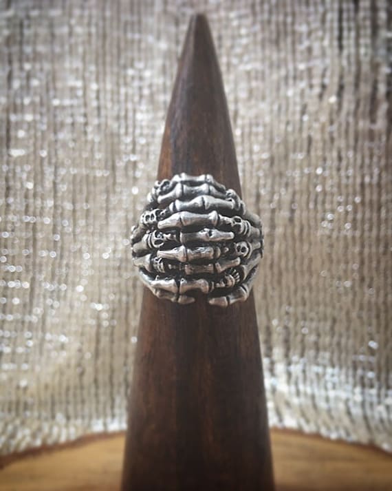 skeleton hands man adjustable ring