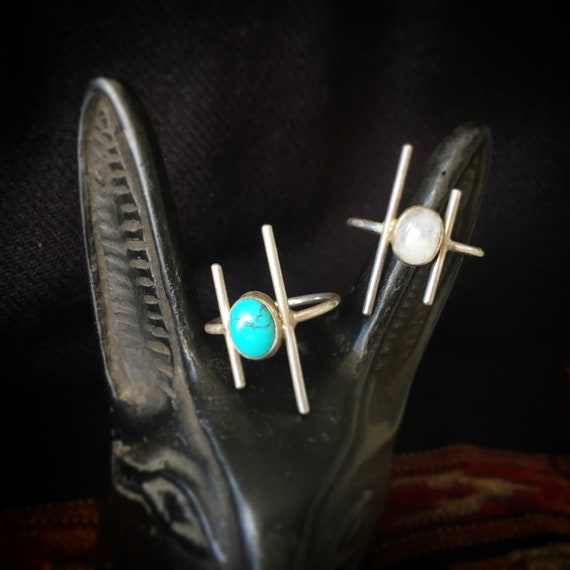 Minimal Sterling silver vertical lines ring, with turquoise andiron stone, size 54 and 55