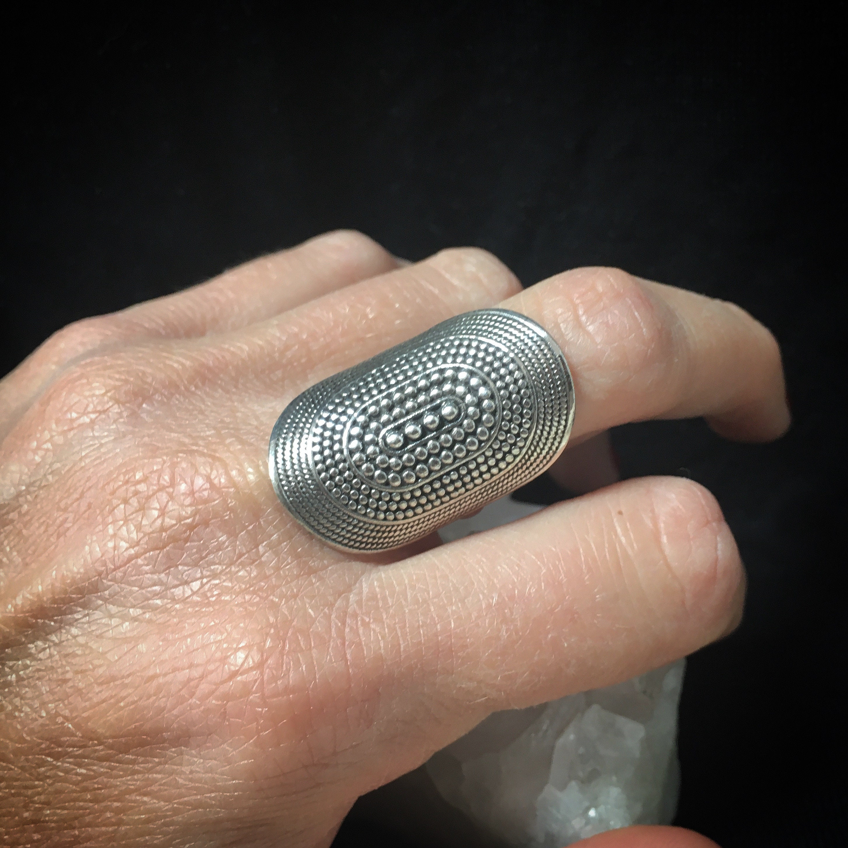 Hypno Dots silver ring