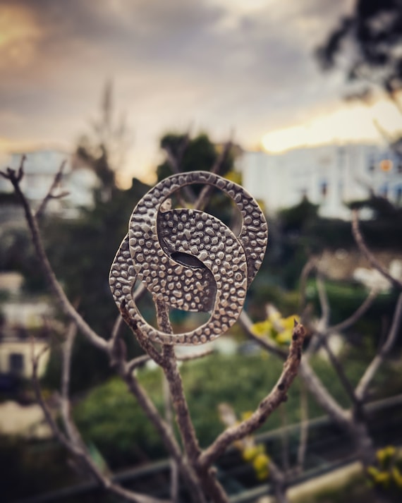 Infinite Interconnection ring, adjustable, silver plated