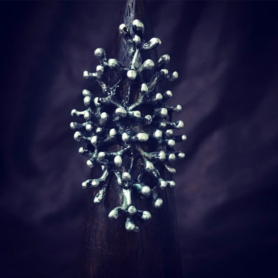 Coralshape ring