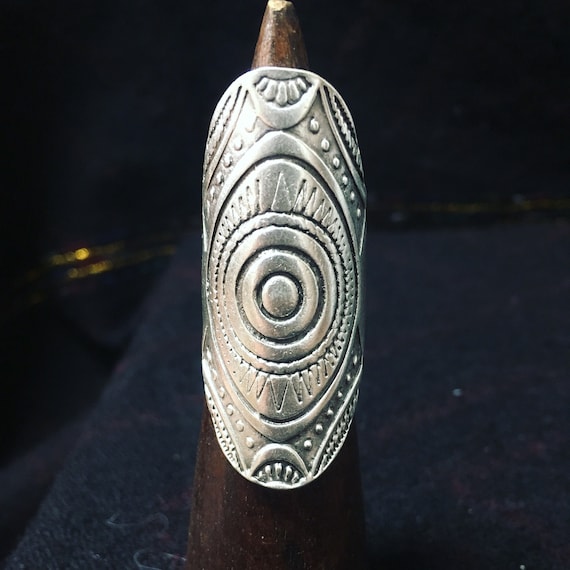 Maya ring