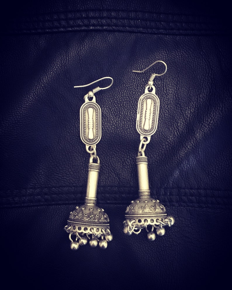 Long tribal chandelier earrings immagine 3