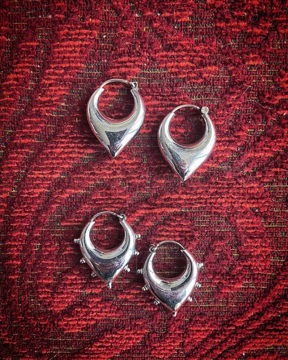 silver gypsy point hoops, plain or with studs
