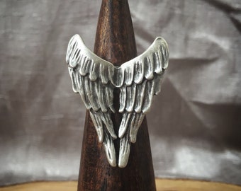 Big angel wings ring, swan wings ring, statement ring, boho ring, angel and devil, gothic, metal, dark ring, halloween