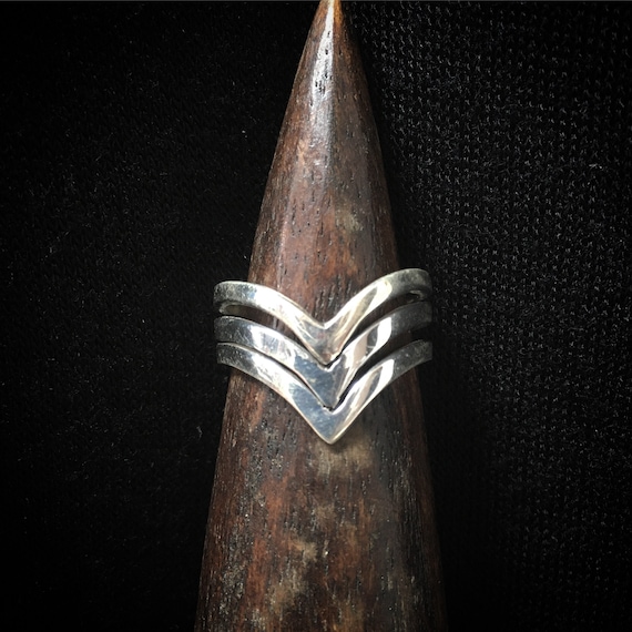 Triple Chevron adjustable silver ring