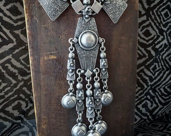 Tribal Queen statement maxi necklace, silver plated