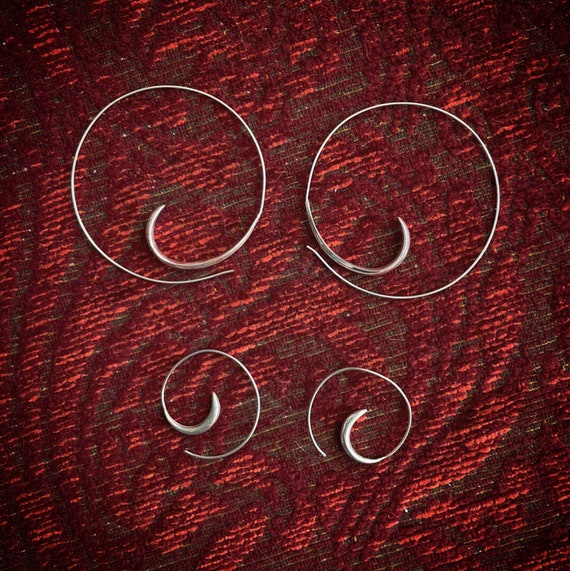 Fine thin sterling silver spiral earrings, big size and small size