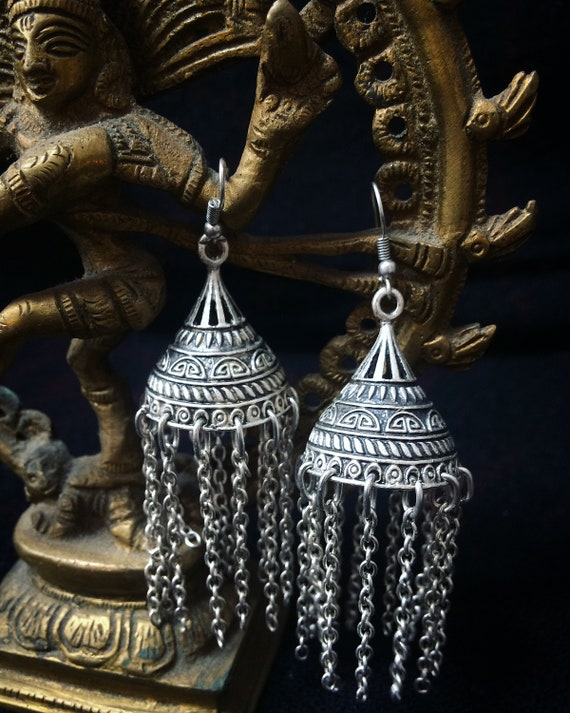 Chandelier earrings