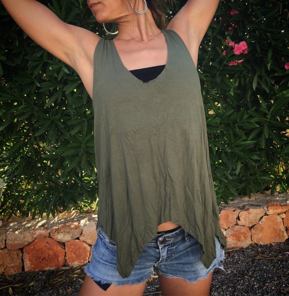 Bamboo Pointy tank top