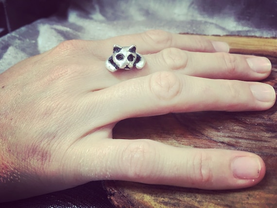Kitty ring